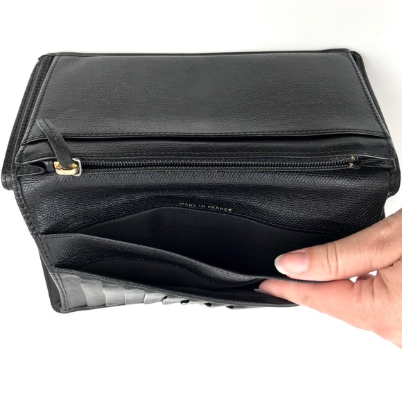 2nd {Chanel} Caviar Skin CC Leather Flap Wallet - Picture 5 of 8